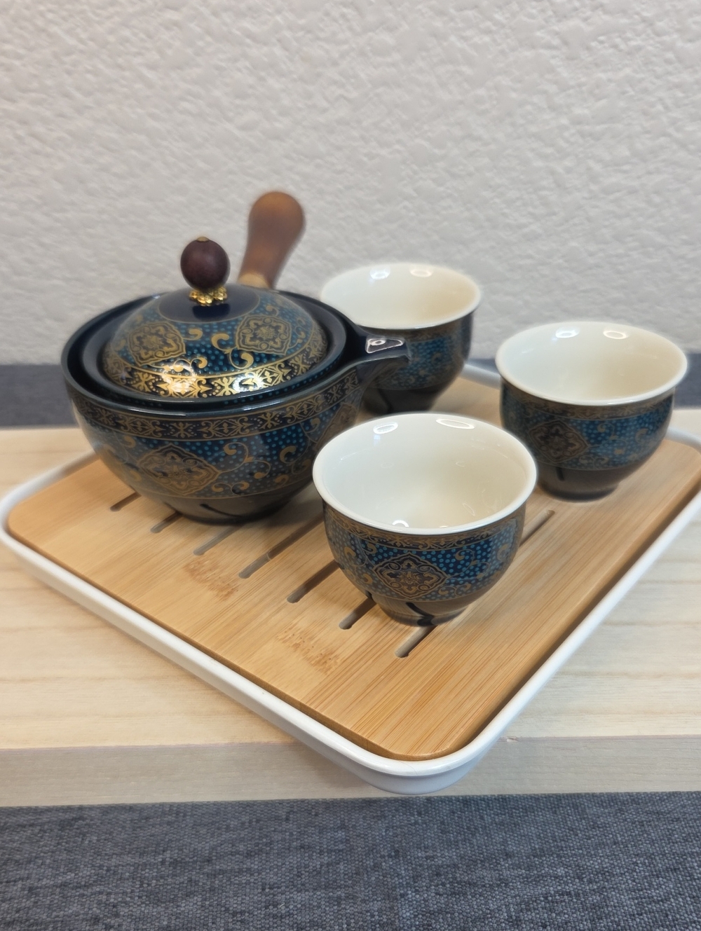 Elegant Blue and Gold Porcelain Infuser Travel Teapot Set with 3 Cups